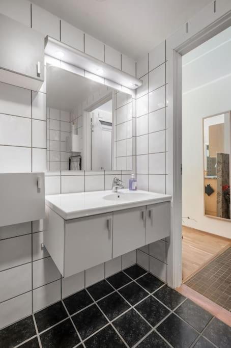 Cozy Cove At Solsiden - 2Br Familyfriendly Apartman Trondheim Kültér fotó