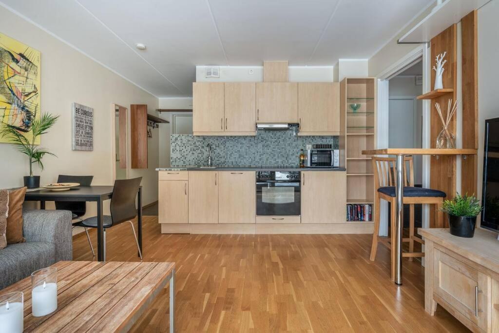 Cozy Cove At Solsiden - 2Br Familyfriendly Apartman Trondheim Kültér fotó